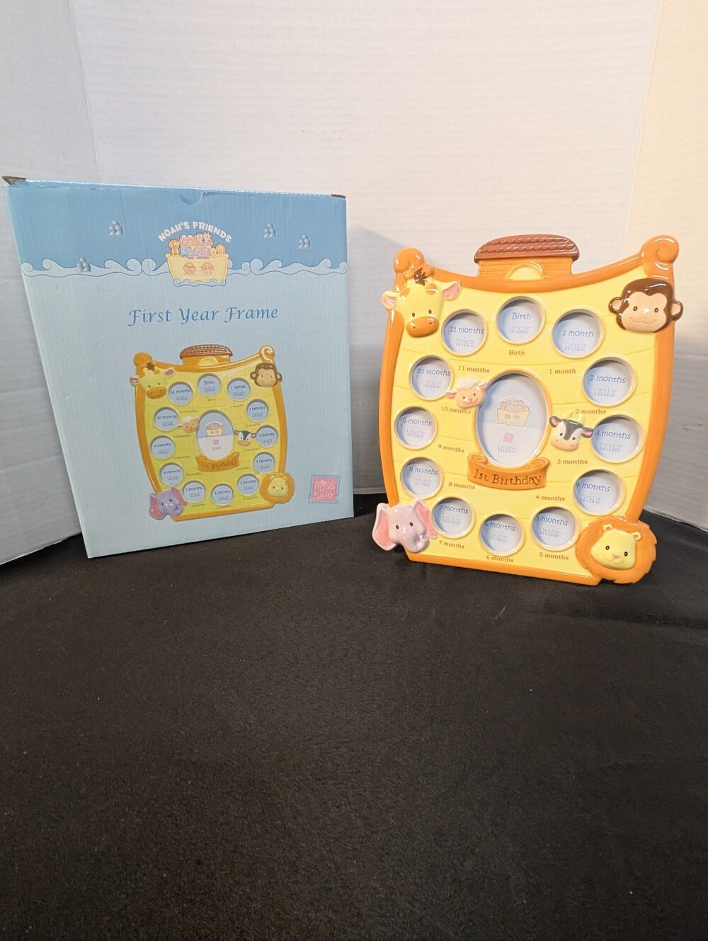 New in Box Vintage Russ Noah's Arkk Babys First Year Monthly Picture Frame